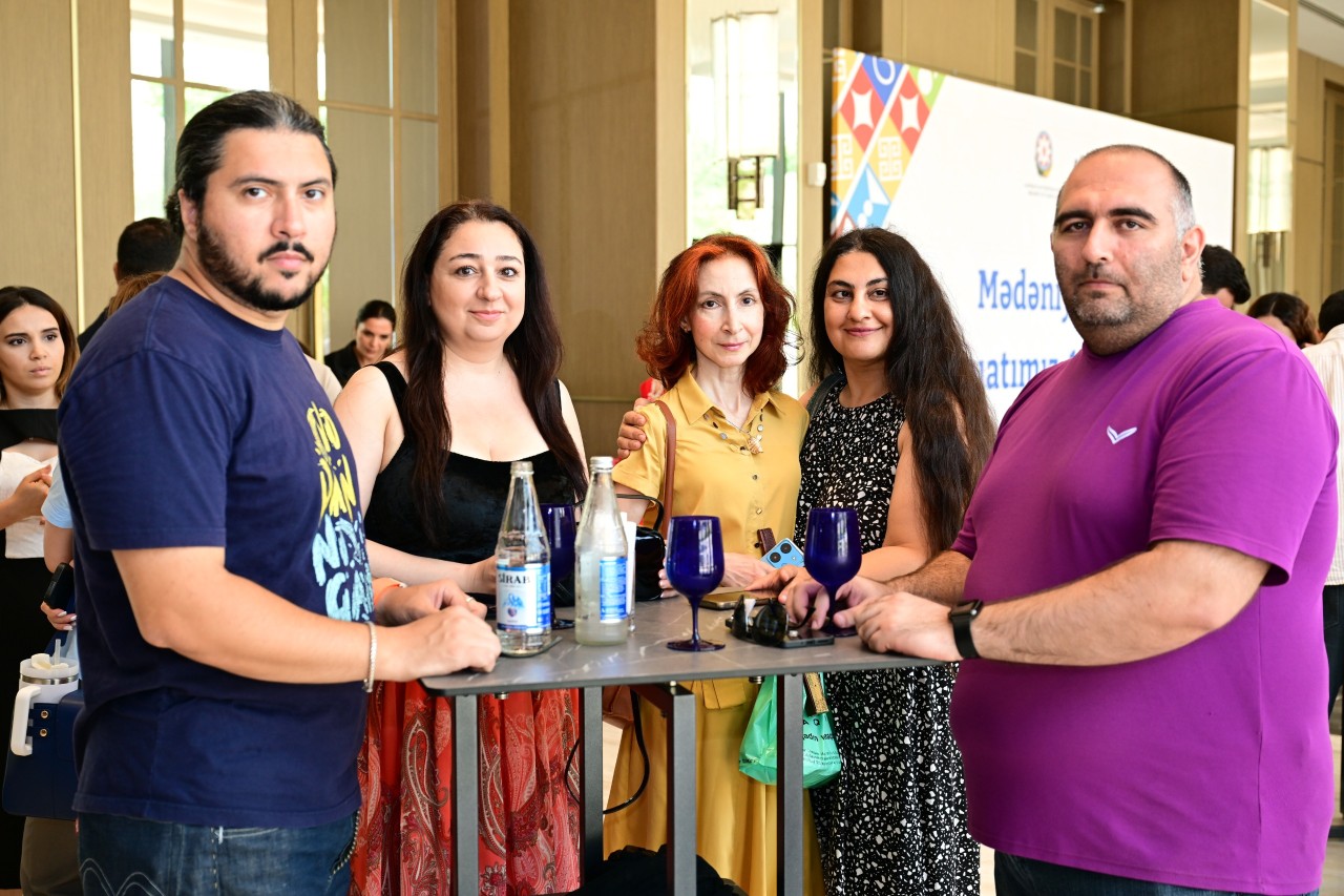 "Mədəniyyətimiz, mətbuatımız: 150 il birlikdə" adlı tədbir keçirildi - FOTOLAR